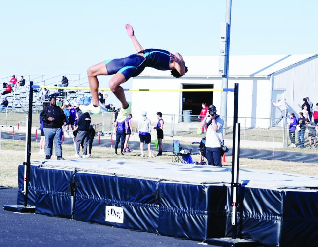 Area qualifiers fill Drake Relays prep lineup card News, Sports, Jobs